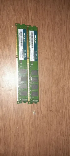 2 MEMORIA RAM DE 4GB DDR3