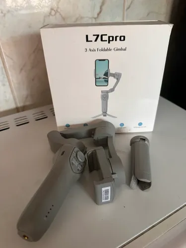 Estabilizador de cel zero usado 2 x somente caixa e tudo mais 200$