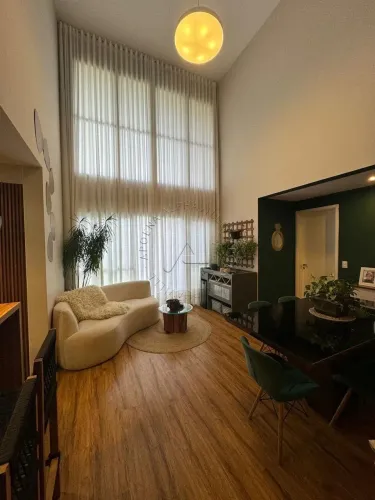 Apartamento com pe direito Duplo a Venda no SOHO