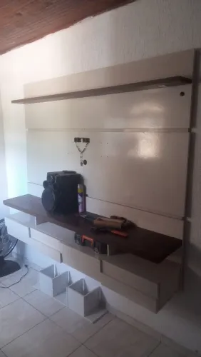 PAINEL DE TELEVISÃO (sala)