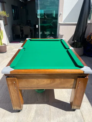 Mesa de bilhar,sinuca 1,90x1,20 usada em excelente estado campo de jogo em pedra 