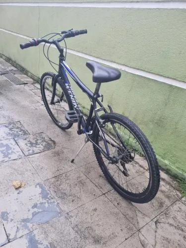 Bicicleta Wendy aro 24 18 marchas