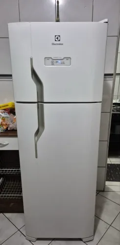 Geladeira Electrolux Frost Free 386L