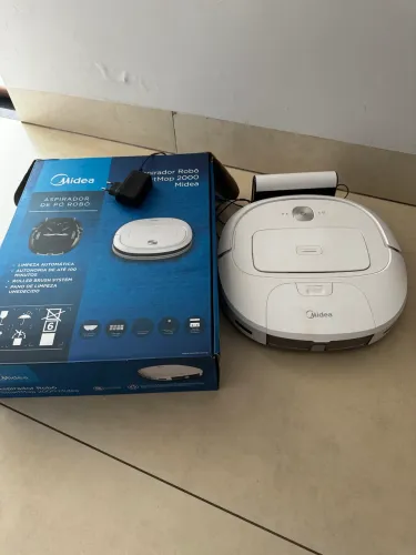 Robô aspirador Midea