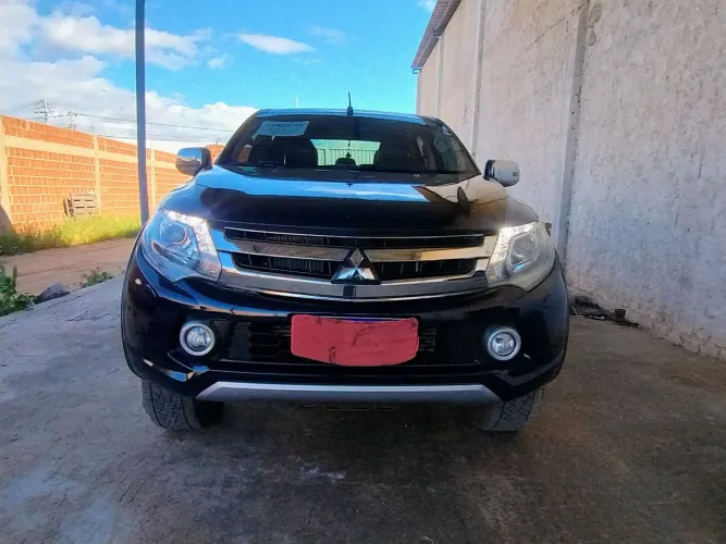 Mitsubishi L200 Triton Sport HPE-S 2.4 CD Dies. AUT 2019