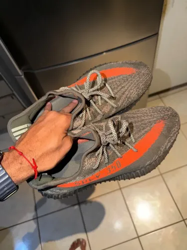 Yezzy tenis