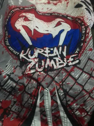 Shorts Bermuda Muay Thai Boxe Venum Korean Zombie Edição Limitada  UFC 163  Tamanho 48