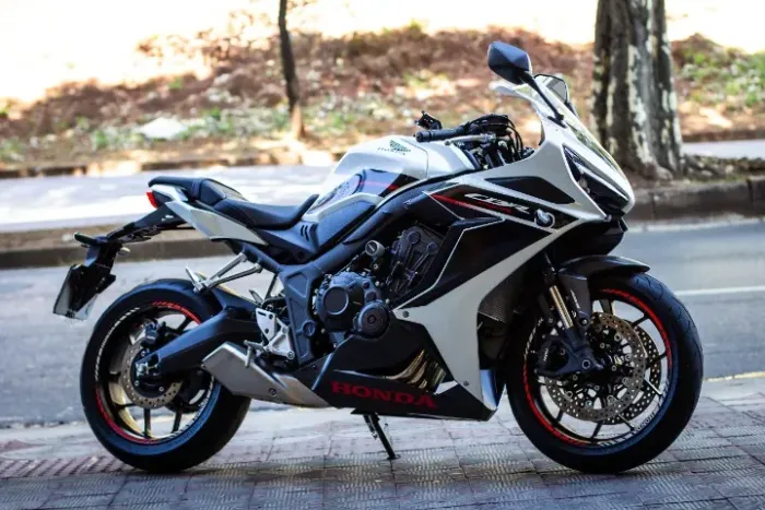 Honda CBR650R - 2024