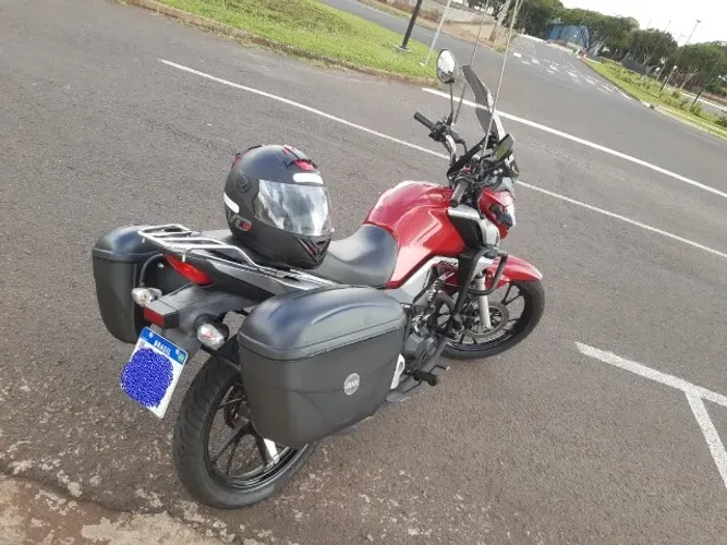 Kit Aventureiro para CG Titan/Fan (Bolha, Protetor, Bauletos Givi e Suportes)