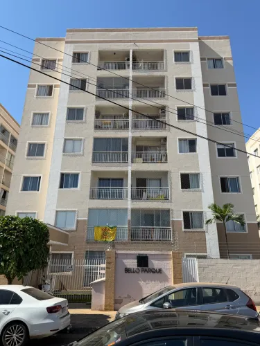 Excelente Oportunidade: Apê de 2 Quartos Rico em Armários (Venda Direta)
