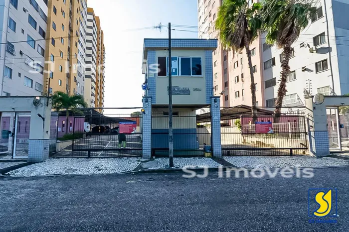 Apartamento com 2 quartos próximo à Lagoa da Parangaba
