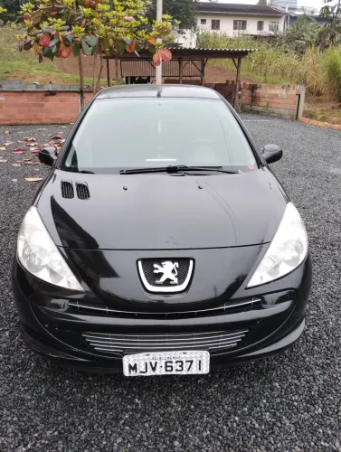 Peugeot 207 XR 1.4 Flex 8V 5P 2012