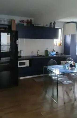 VENDE-SE APARTAMENTO NA VILA PRUDENTE COM 2 QUARTOS 1 BANHEIRO E 1 VAGA.