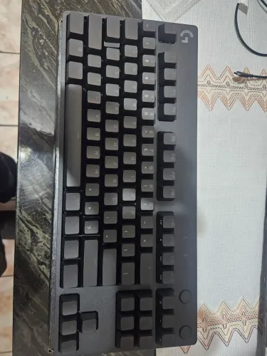 Teclado Mecânico Logitech G PRO TKL 