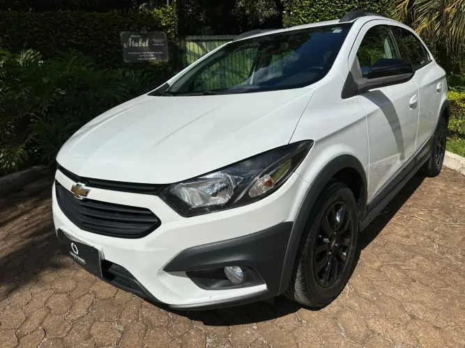 Chevrolet Onix Activ 1.4 8V Flex Aut. 4P 2019