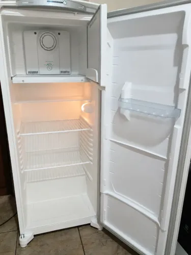 Geladeira Consul 1 porta