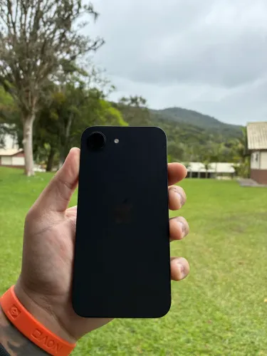 iphone 16e 128gb (GARANTIA APPLE)