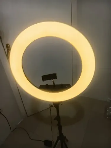 Ring Light LED Profissional 18 Polegadas 45cm Com Tripé - Quase Novo