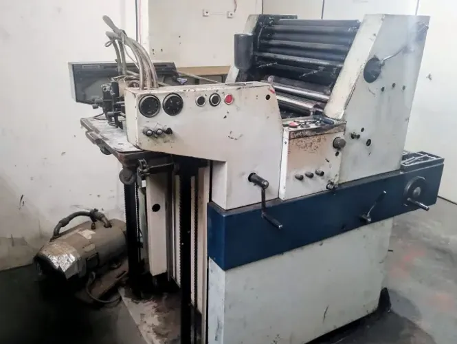 Impressora Adast Dominant 514 F4