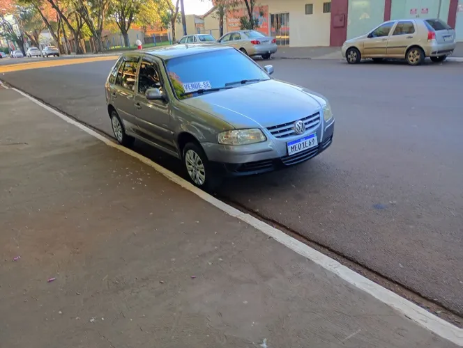 Volkswagen Gol GERAÇÃO IV PLUS 1.0 8V MI TOTAL FLEX MEC. 4P 2006