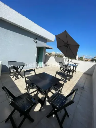 Cobertura 120m²; de 2 Quartos no Rio Branco com Armários Planejados, excelente oportunidad