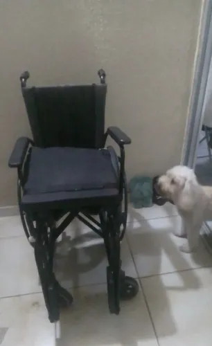 DOANDO UMA CADEIRA