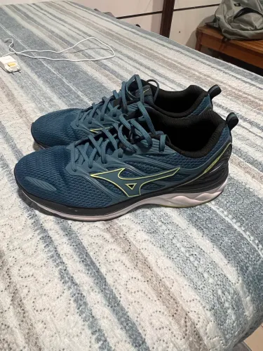 Tênis mizuno tamanho 43