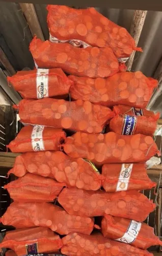 Lenha eucalipto média peso 13 a 15 kg