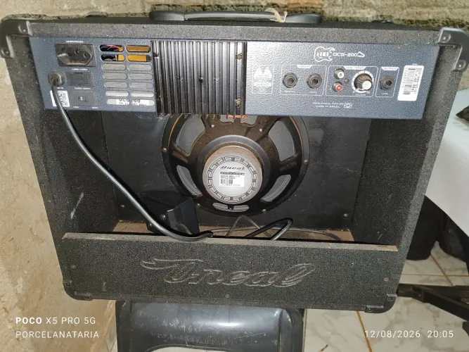 Amplificador para guitarra 60W
