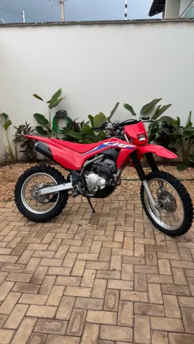 Crf 250f ano 2024