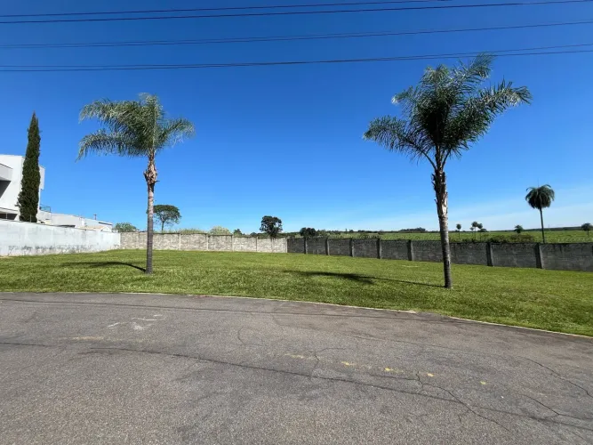 Vendo ou Troco - Terreno Condomínio Palm Park