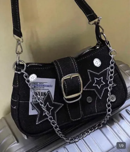 Bolsa de ombro y2k preta 