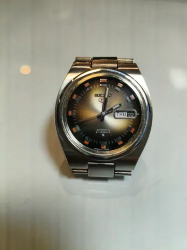 Relógio Seiko automático masculino original.