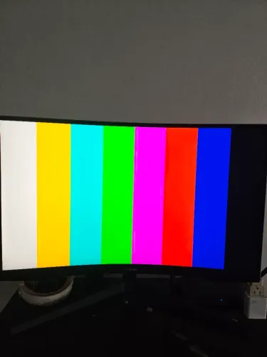 Monitor Gamer Samsung Odyssey G5 27? QHD 165Hz Curvo - Excelente Estado