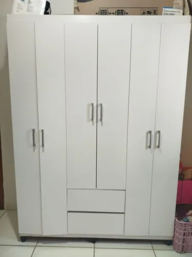 Cama box e guarda roupa
