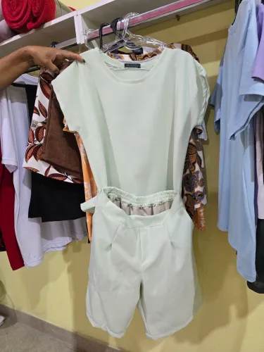 Conjunto liho verde água Tam G