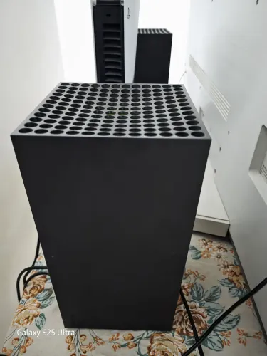 ?Xbox Series X 1TB Impecável + Cabos e Controle Original