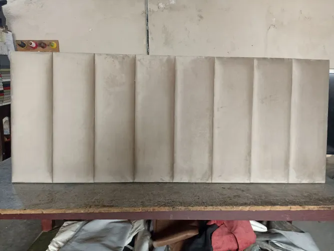 Cabeceira de cama, cama de casal
