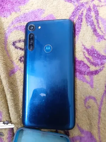 Moto g8 power