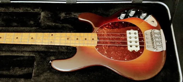 Baixo Music Man Stingray 2010 - Classic StingRay SR-4