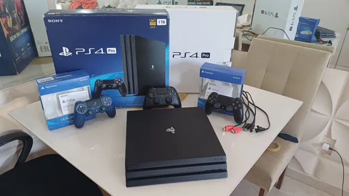 PS4 Pro 1TB Completo