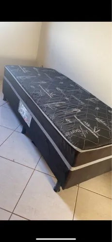 Cama solteiro