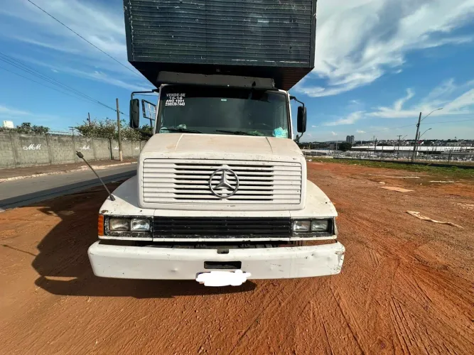 Mercedes-Benz 1618 - Ano 1991
