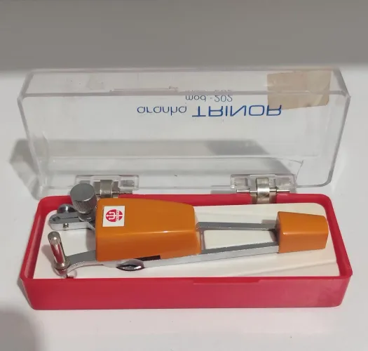 Compasso de desenho  Trident 