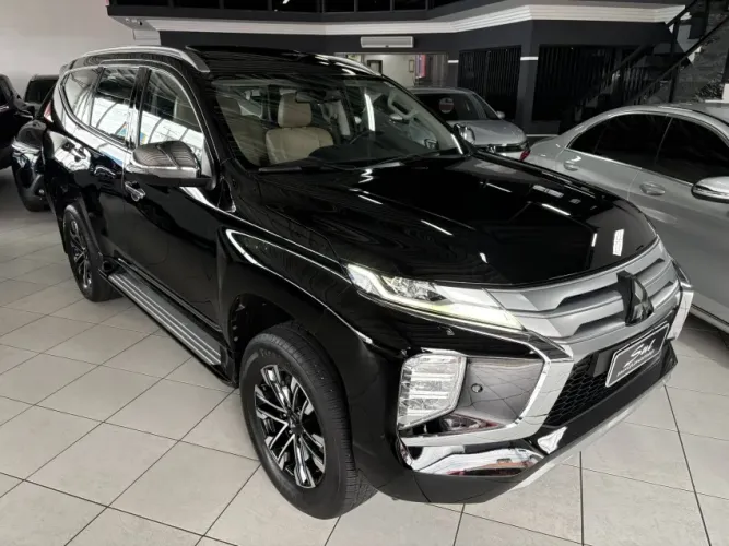 Mitsubishi Pajero Sport HPE 2.4 4X4 Diesel Aut. 2021