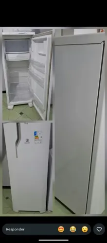 Vende-se Geladeira Electrolux Cycle Defrost 240 Litros (RE31).