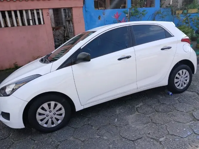 Hyundai HB20 Unique 1.0 Flex 12V Mec. 2019