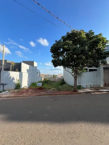 Terreno à Venda em Mandaguaçu-PR - Bairro Hiro Vieira | Oportunidade Única
