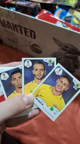 FIGURINHAS DA COPA DE 2018 E 2022