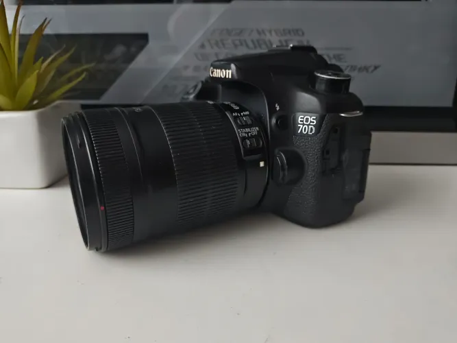 Canon 70d com 18-135mm